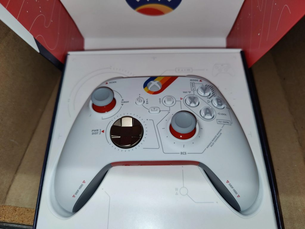 Unboxing of a claimed Starfield controller - front